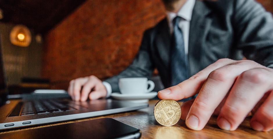 bitcoin e criptomoedas na remuneração: risco ou estratégia?
